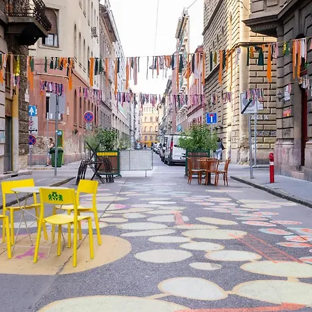 Διαμέρισμα Away From @budapest Center *